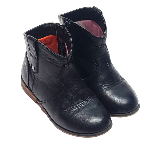 Cat & Jack Other - Cat & Jack black booties  toddler size 11
